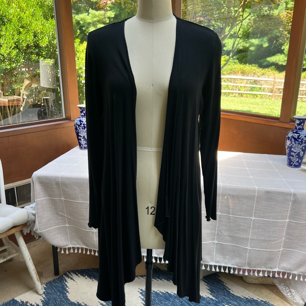 LUXURY BRAND YEST light weight asymmetrical black cardigan